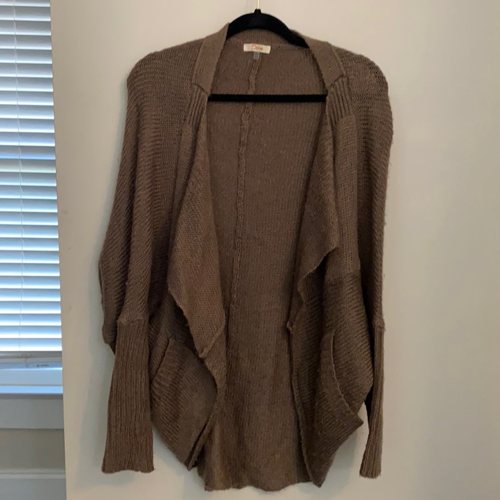 Slouchy brown sweater/cardigan